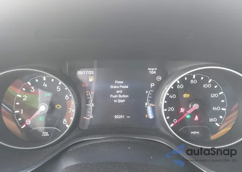 2021 Jeep Compass 80Th Anniversary 4X4 from USA, damaged, VIN 3C4NJDEB0MT595610